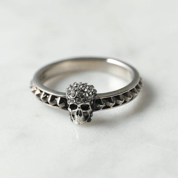 アレキサンダーマックイーン スカルモチーフリング